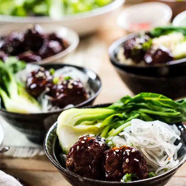 Spicy Korean-style Meatball Bowl by Premio